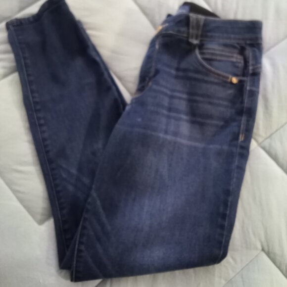 Democracy Jeans 10 - Picture 1 of 5